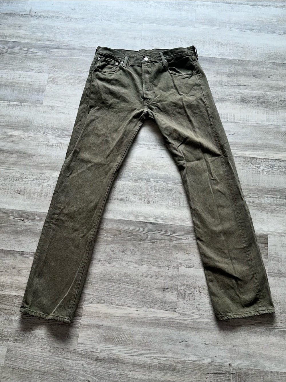 Men's Levi’s 501 Button Fly 34x34 Olive Green Straight-Leg Pants